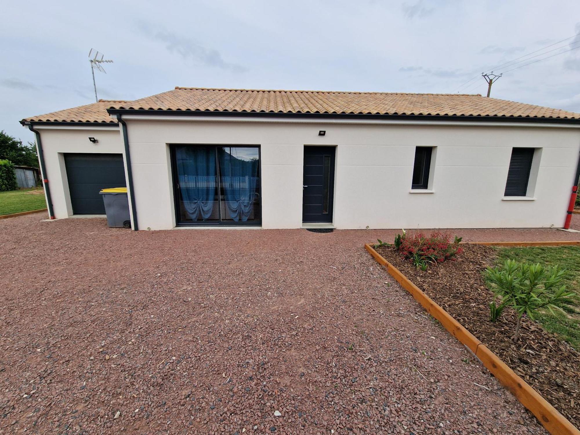 Coeur De Village Commerces Proximite Center Parcs Les-Trois-Moutiers ภายนอก รูปภาพ